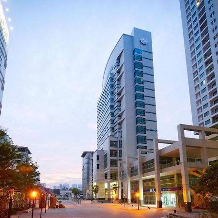 Swutel Hotel Бангкок Екстер'єр фото