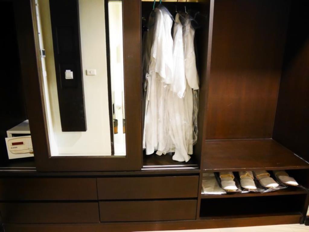 Swutel Hotel Бангкок Екстер'єр фото