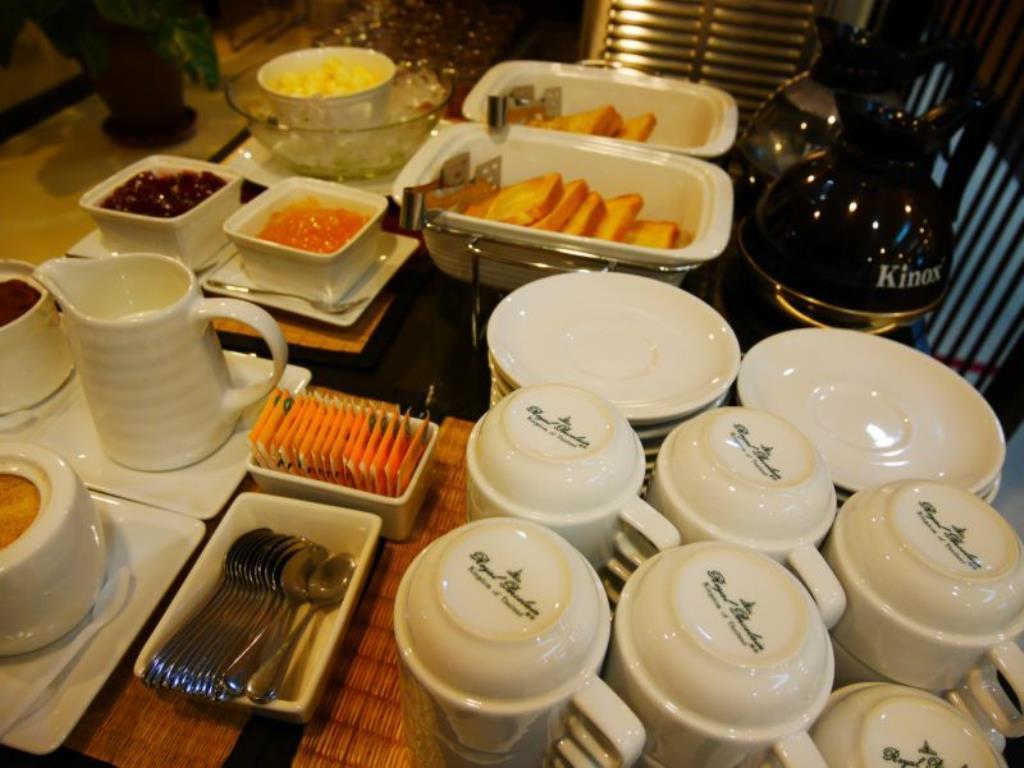Swutel Hotel Бангкок Екстер'єр фото